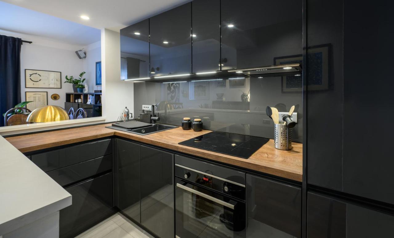 Designer Two-Bedroom Apartment Split Kültér fotó